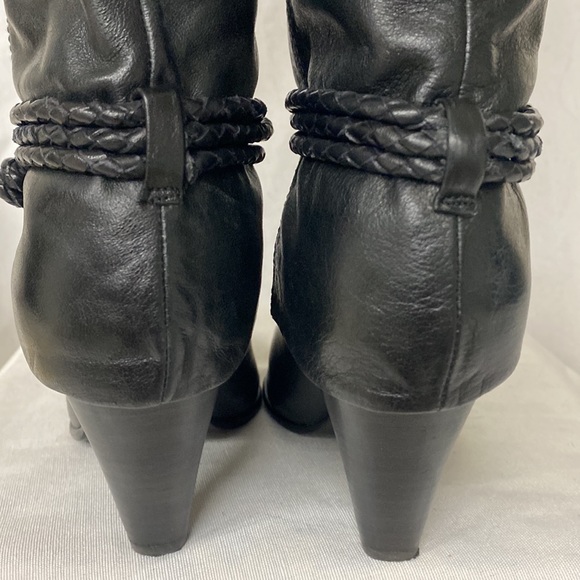 B Makowsky Black Leather Boots - Picture 4 of 5